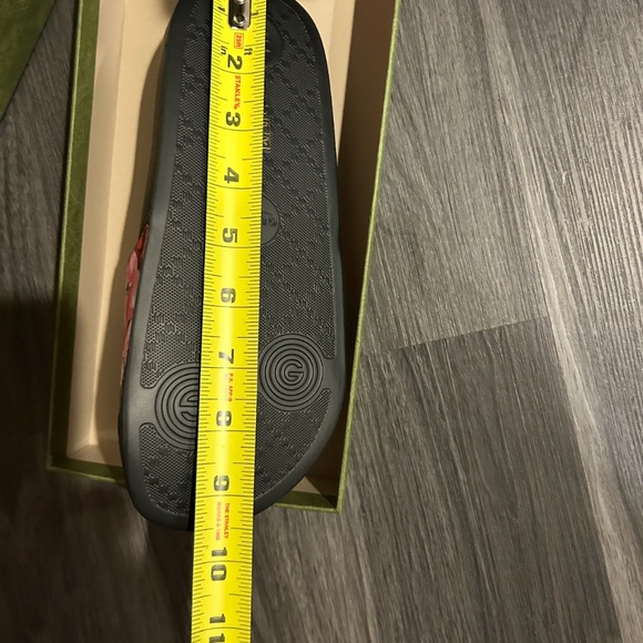 Women’s Gucci GG bloom pool slide size 36 made in Italy - Picture 11 of 11